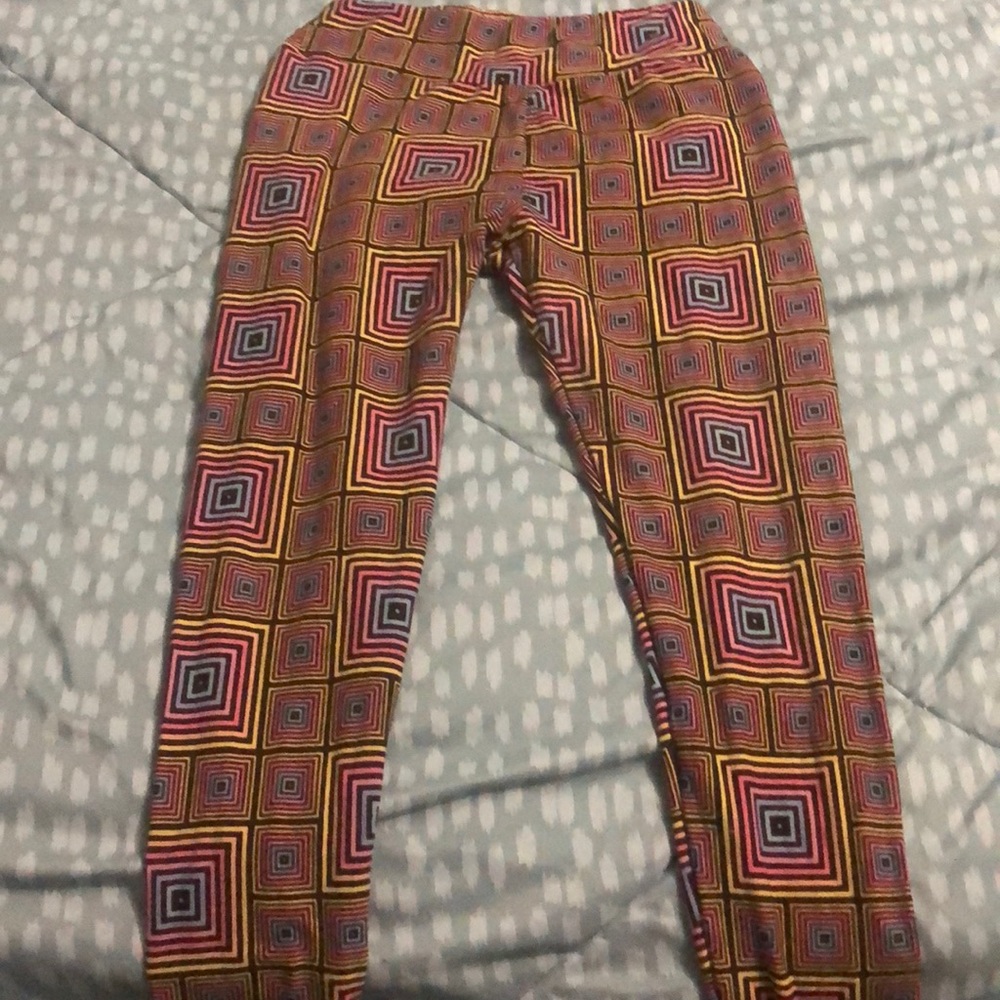 LuLaRoe One Size leggings